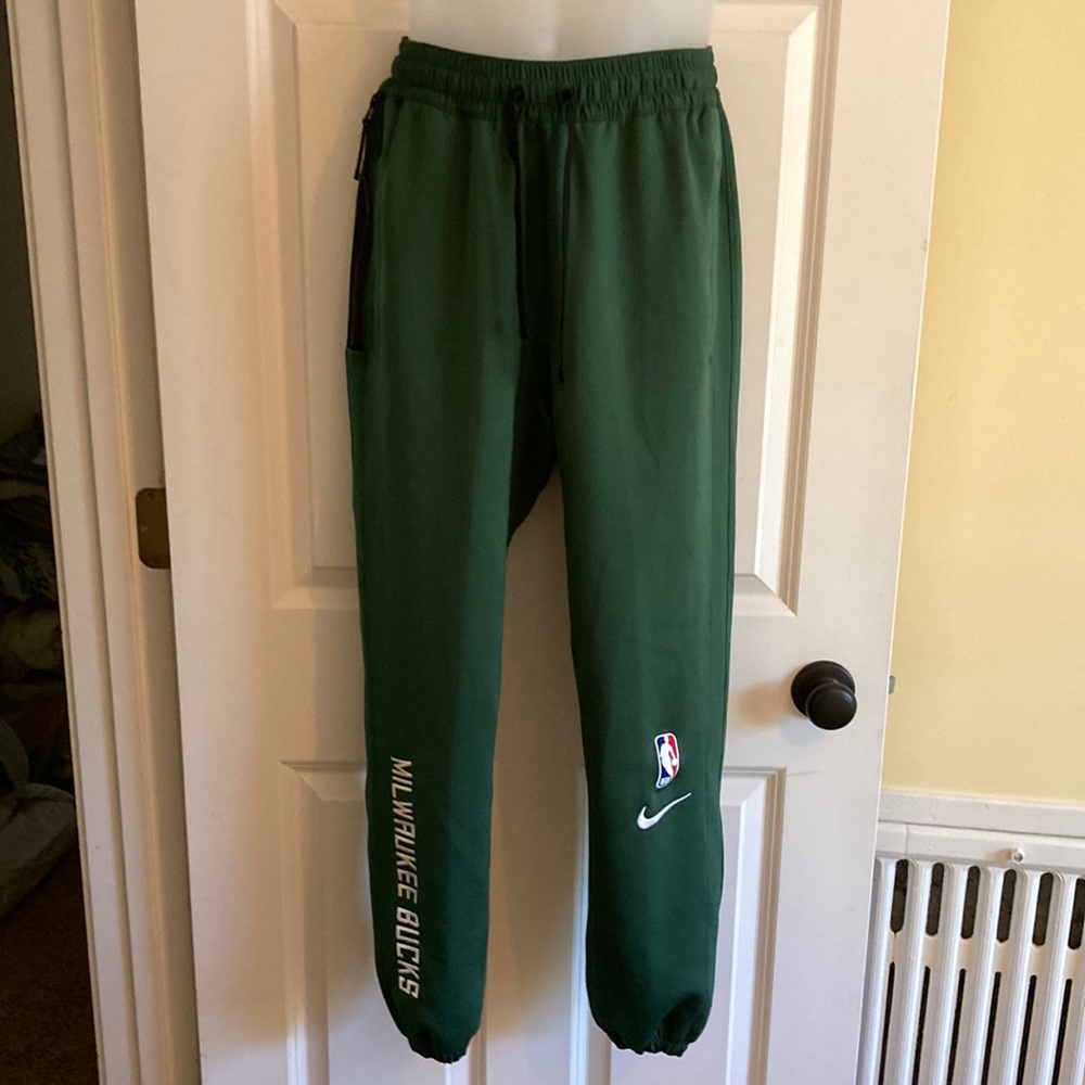 Milwaukee Bucks Nike pants men’s S